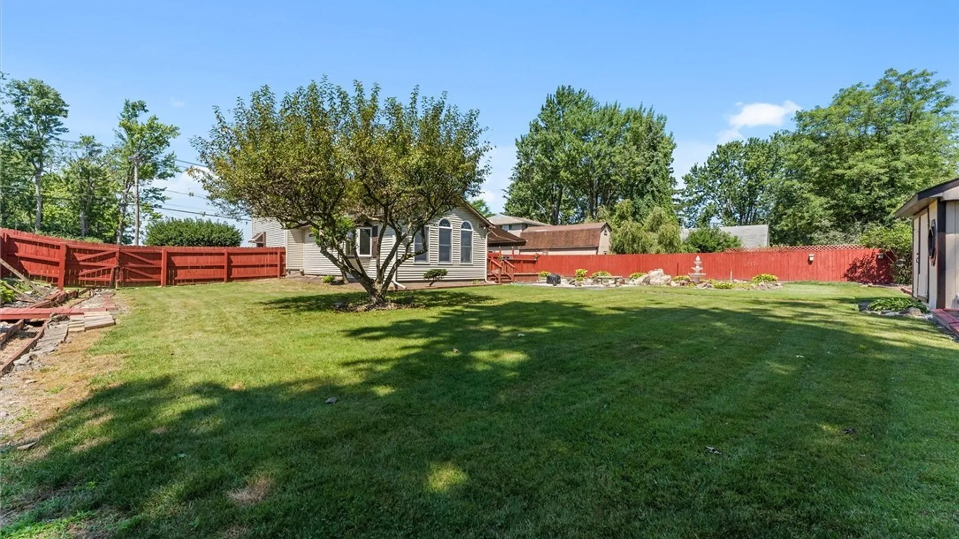 Property at 6894 Larkin Street, Salina, NY 13088 42