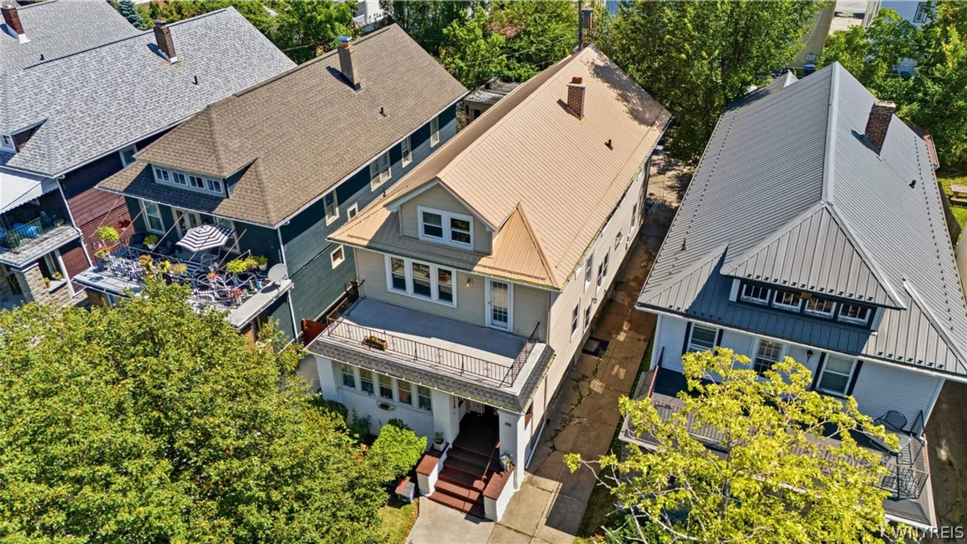 Property at 41 Crestwood Avenue, Buffalo, NY 14216 4