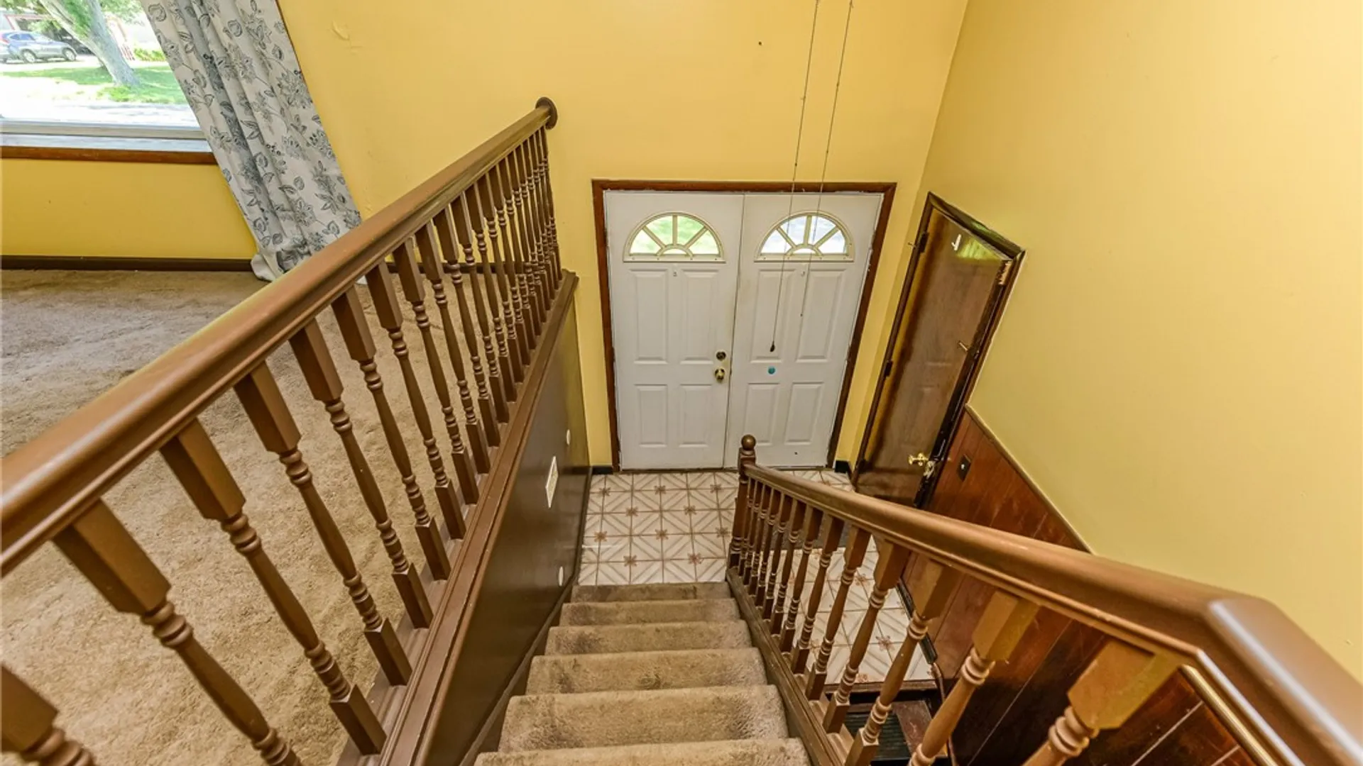 Property at 35 Lori Lane, Gates, NY 14624 5