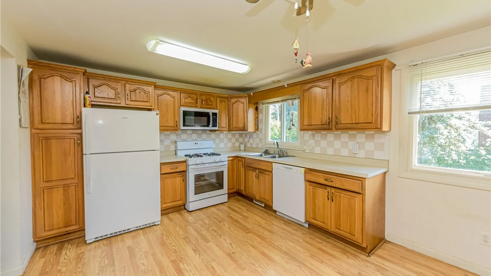 Property at 35 Lori Lane, Gates, NY 14624 6