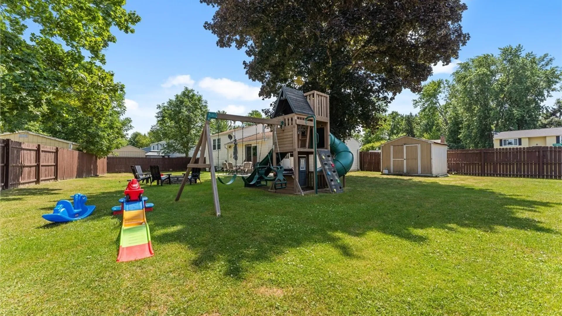 Property at 4207 Stepping Stone Lane, Clay, NY 13090 24