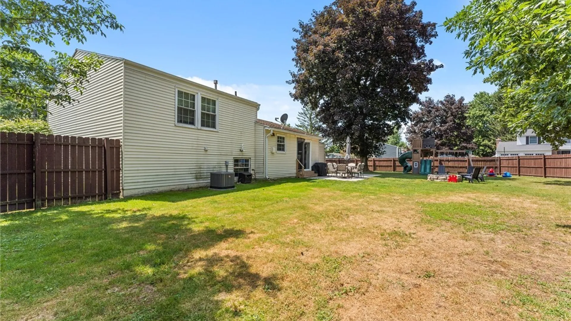 Property at 4207 Stepping Stone Lane, Clay, NY 13090 26