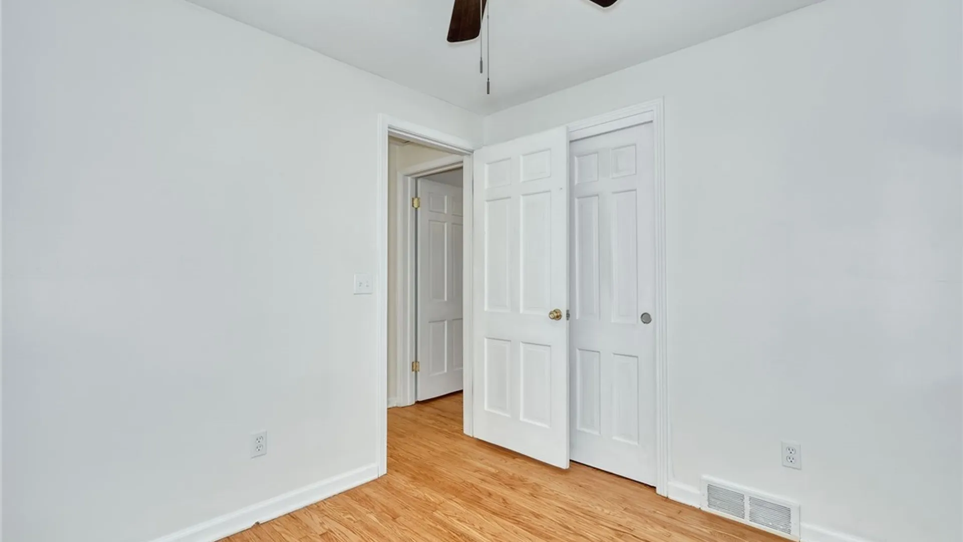 Property at 205 Van Voorhis Avenue, Irondequoit, NY 14617 25