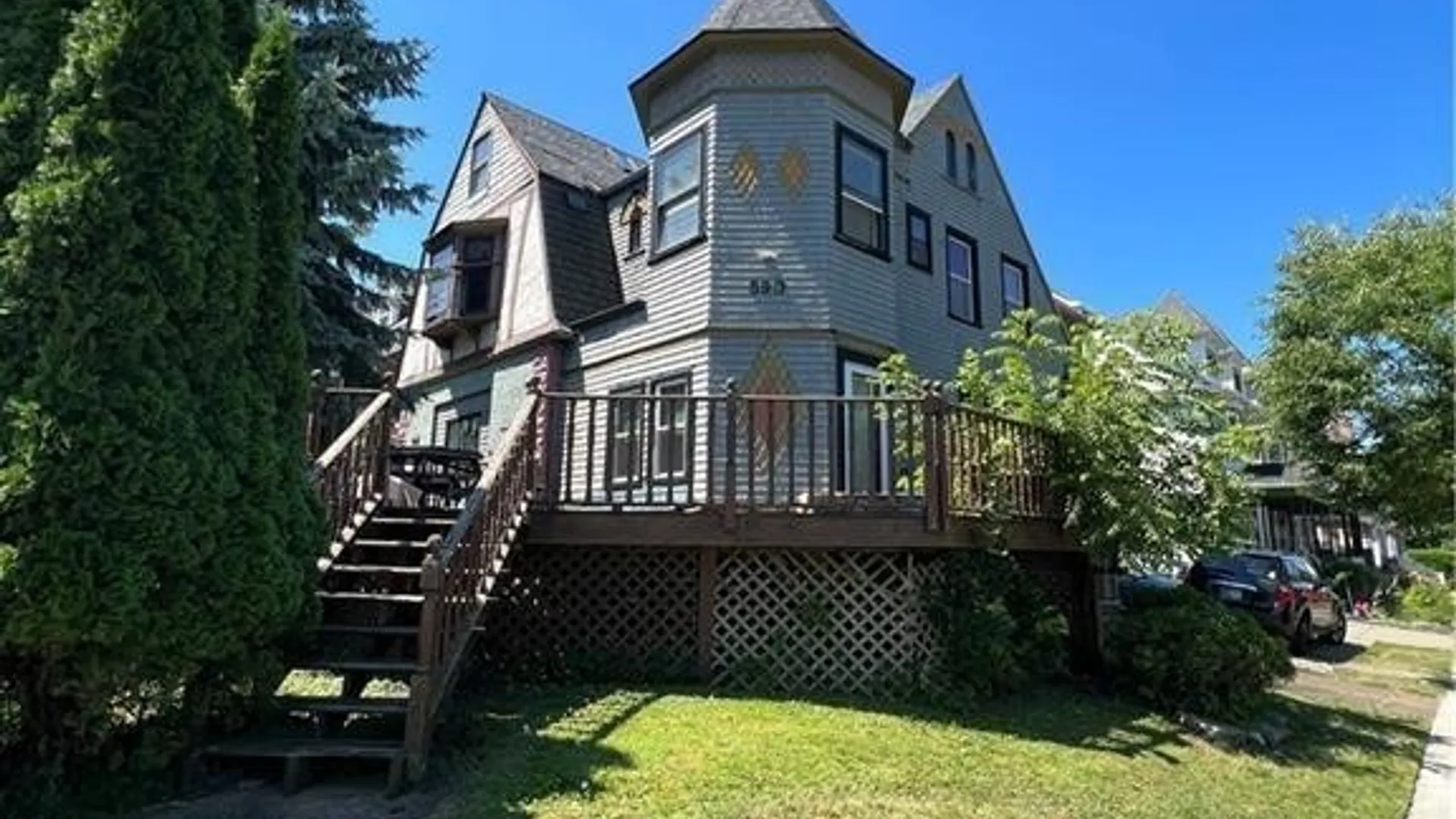 Property at 590 Richmond Avenue, Buffalo, NY 14222 4