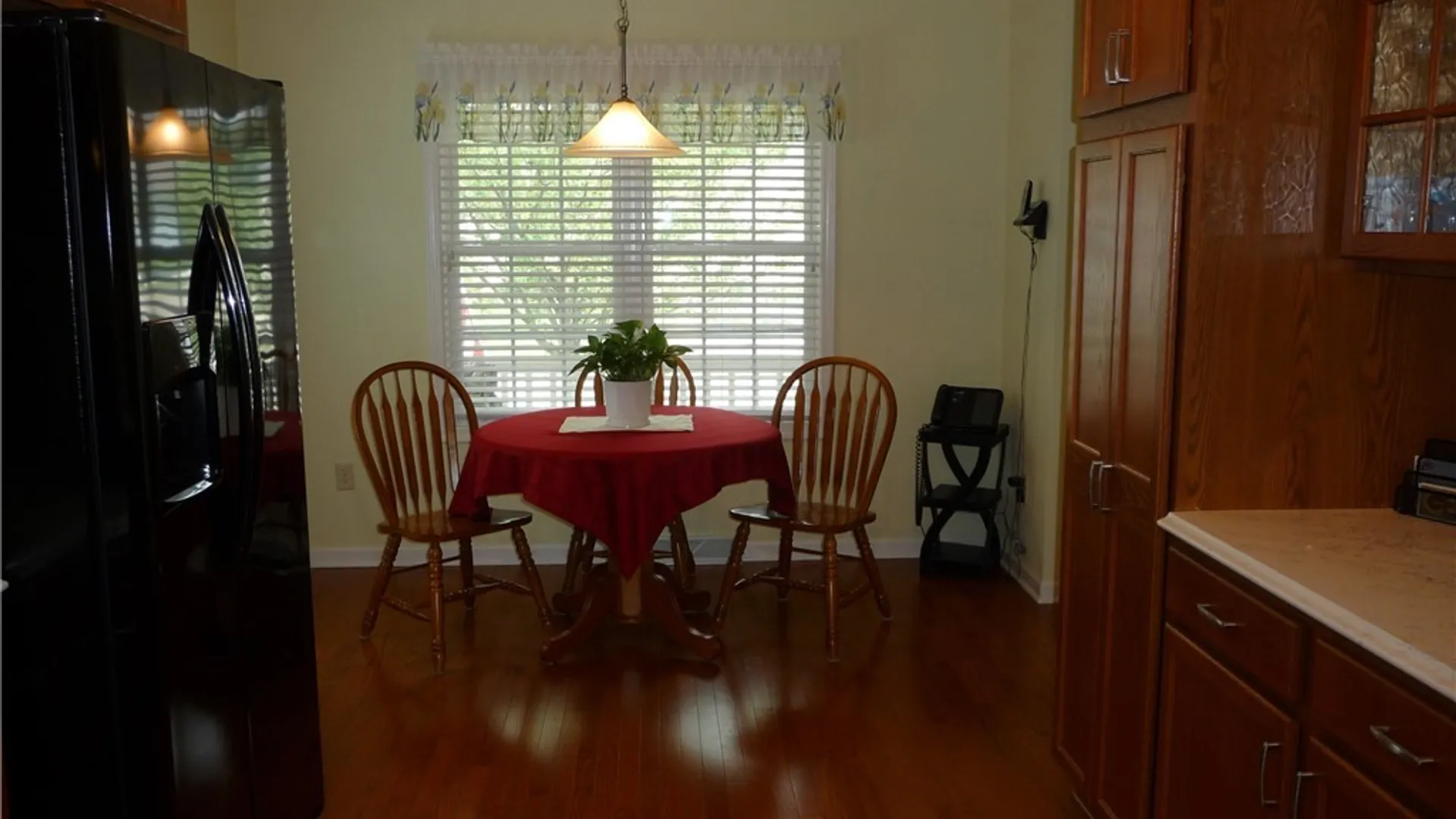 Property at 129 Blossom Wood Lane, Cheektowaga, NY 14227 5