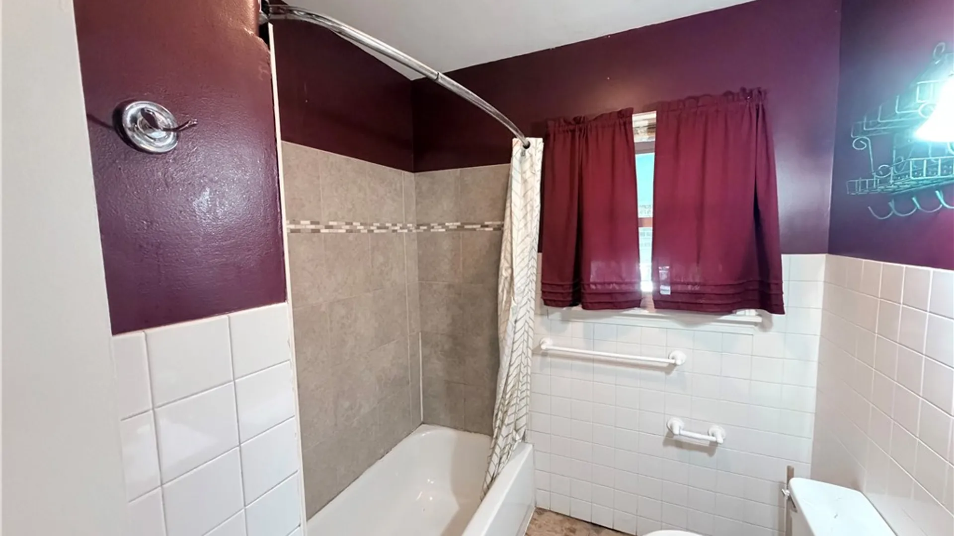 Property at 5945 Ward Road, Lewiston, NY 14132 15