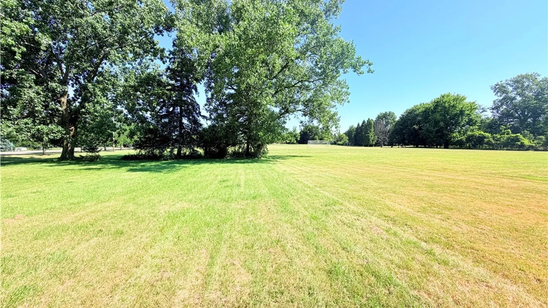 Property at 296 Reserve Road, West Seneca, NY 14224 9