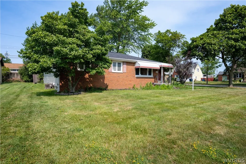 Property at 200 Margaret Road, Amherst, NY 14226