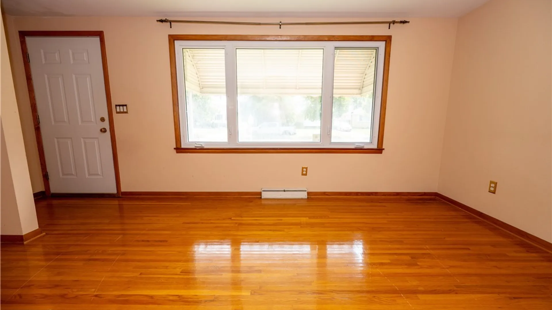 Property at 200 Margaret Road, Amherst, NY 14226 15