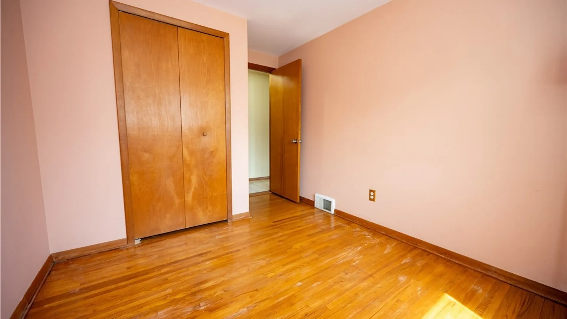 Property at 200 Margaret Road, Amherst, NY 14226 23