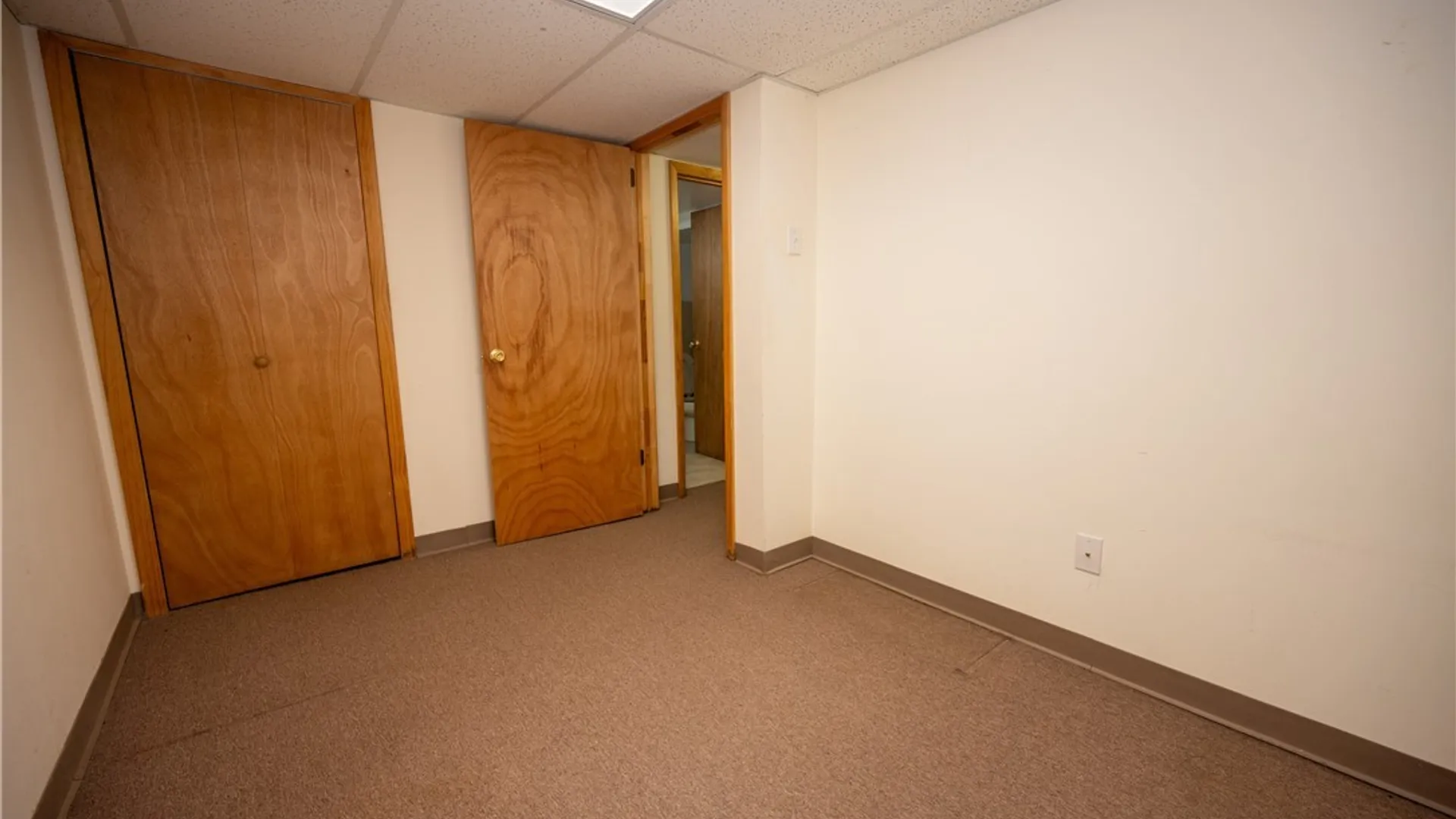 Property at 200 Margaret Road, Amherst, NY 14226 46