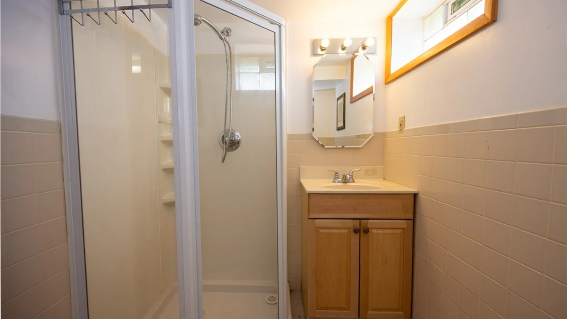 Property at 200 Margaret Road, Amherst, NY 14226 40