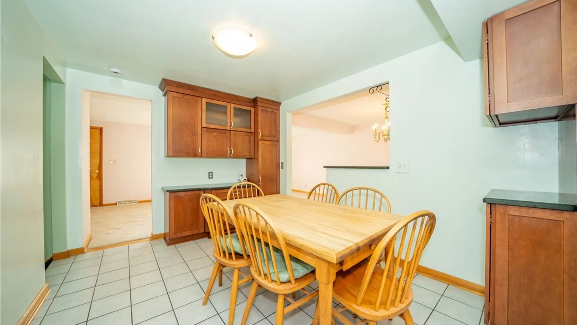 Property at 100 Patricia Drive, Tonawanda, NY 14150 12