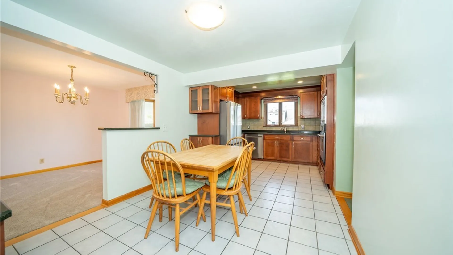 Property at 100 Patricia Drive, Tonawanda, NY 14150 13