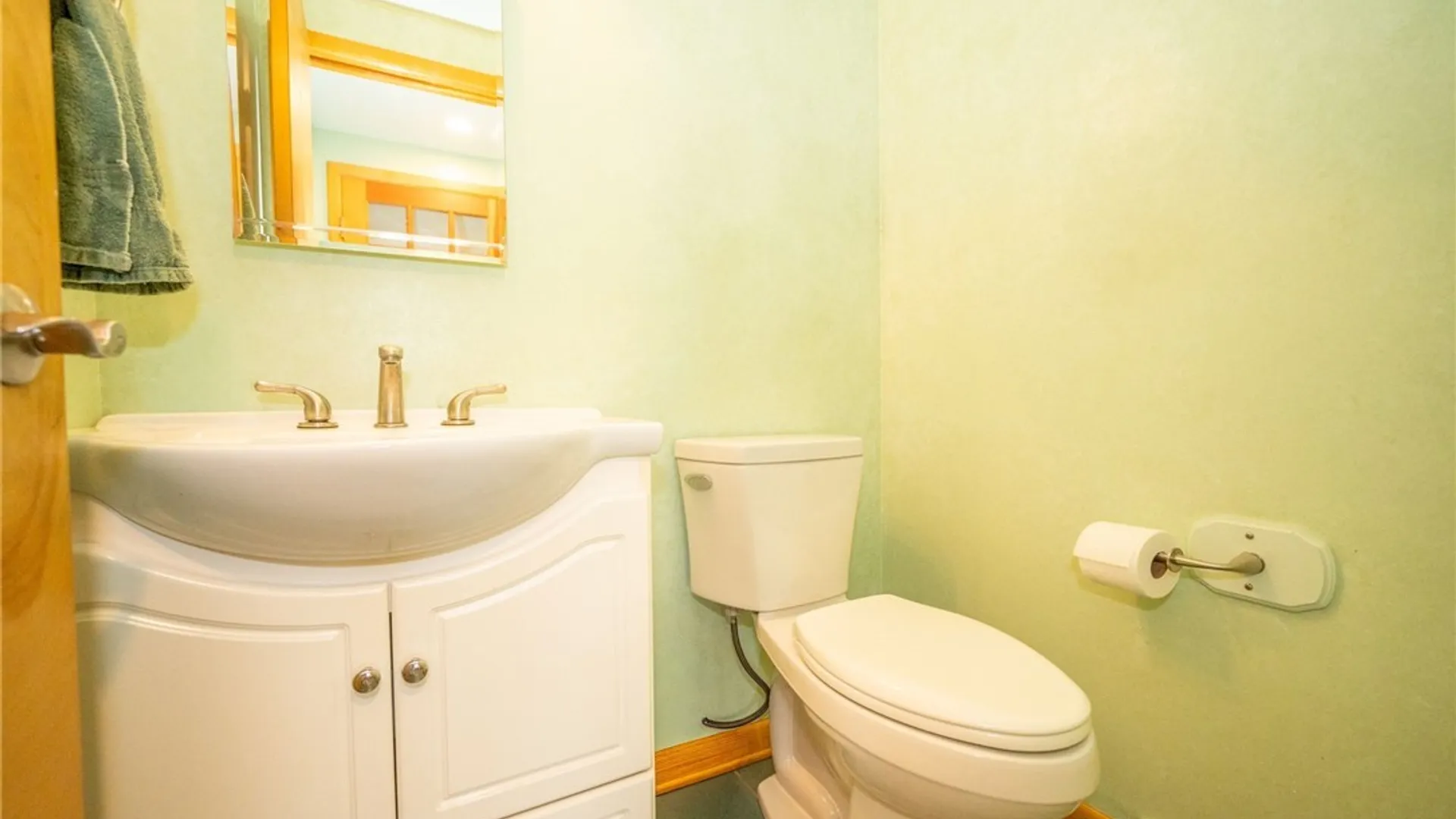 Property at 100 Patricia Drive, Tonawanda, NY 14150 24