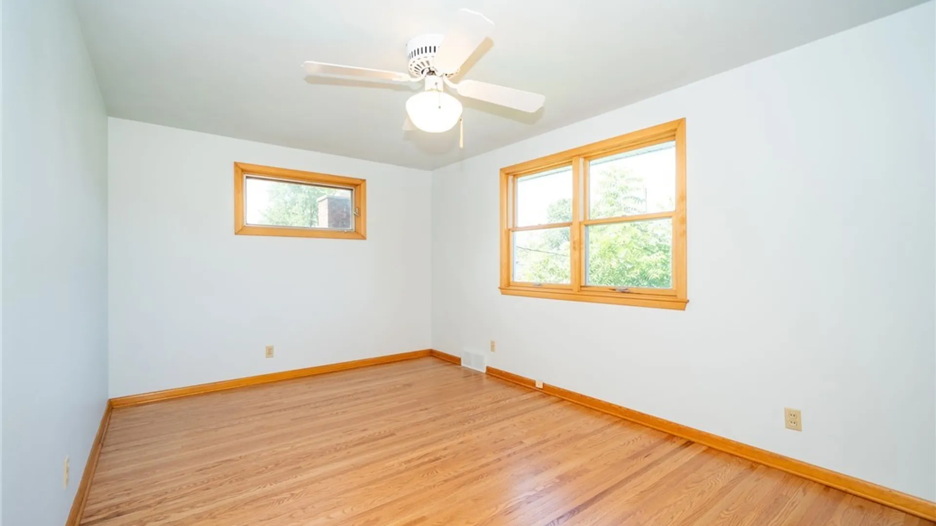 Property at 100 Patricia Drive, Tonawanda, NY 14150 32