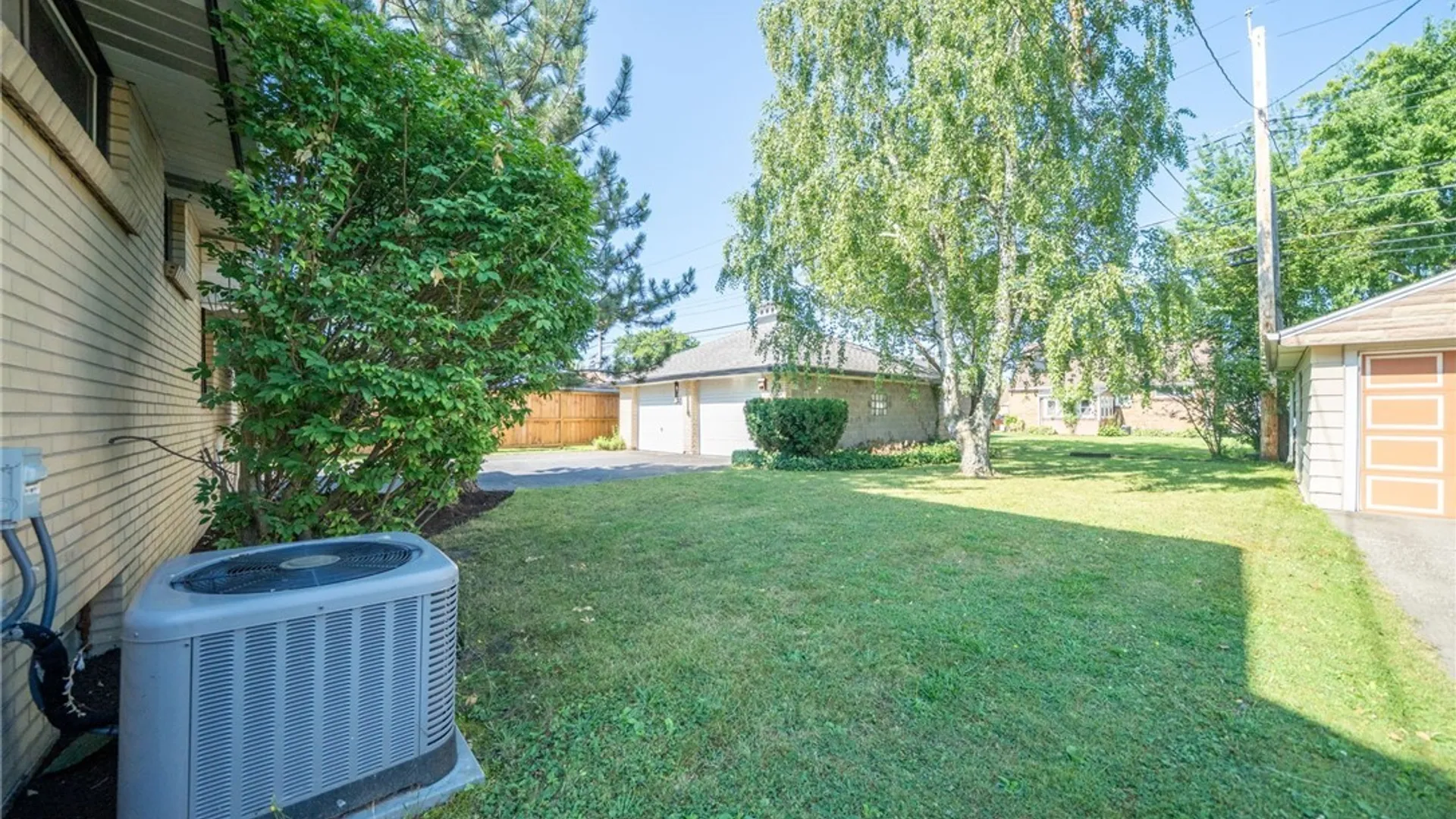 Property at 282 N Willowlawn Parkway, Cheektowaga, NY 14206 7
