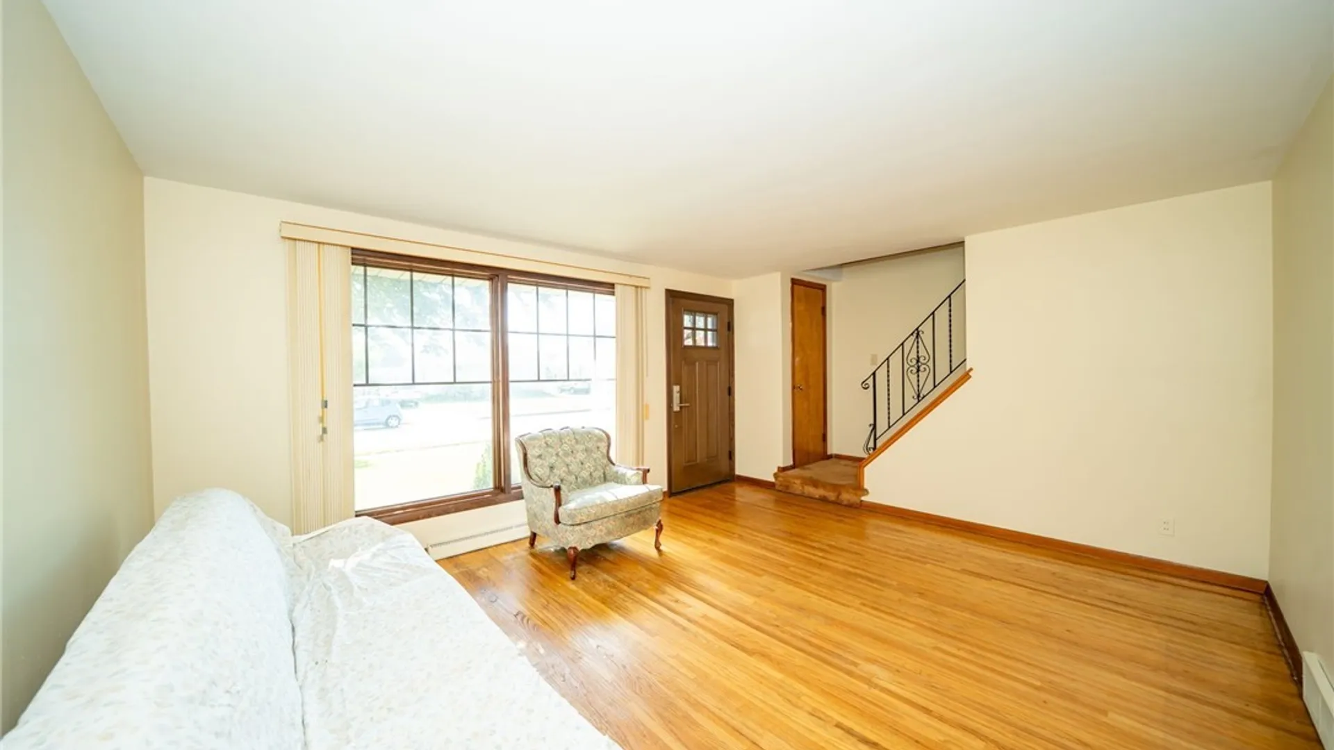 Property at 282 N Willowlawn Parkway, Cheektowaga, NY 14206 13