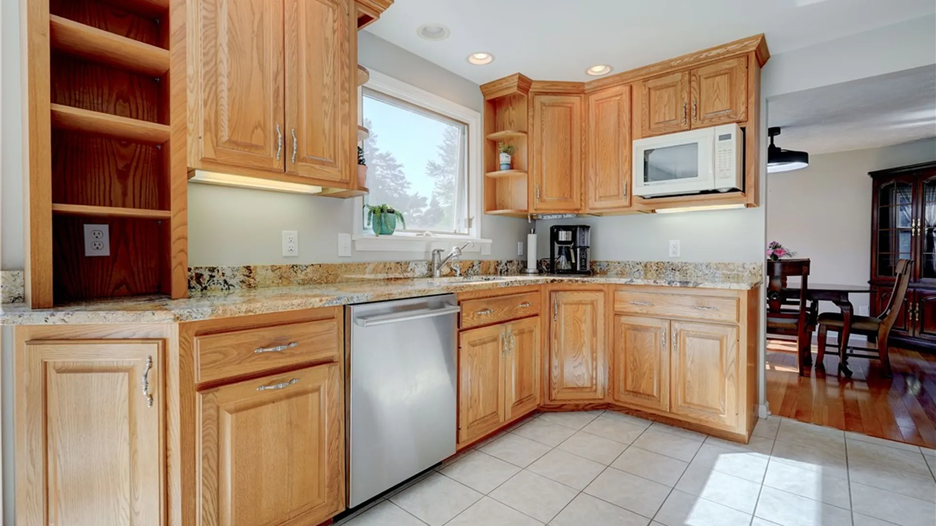Property at 799 Lauren Court, Webster, NY 14580 10