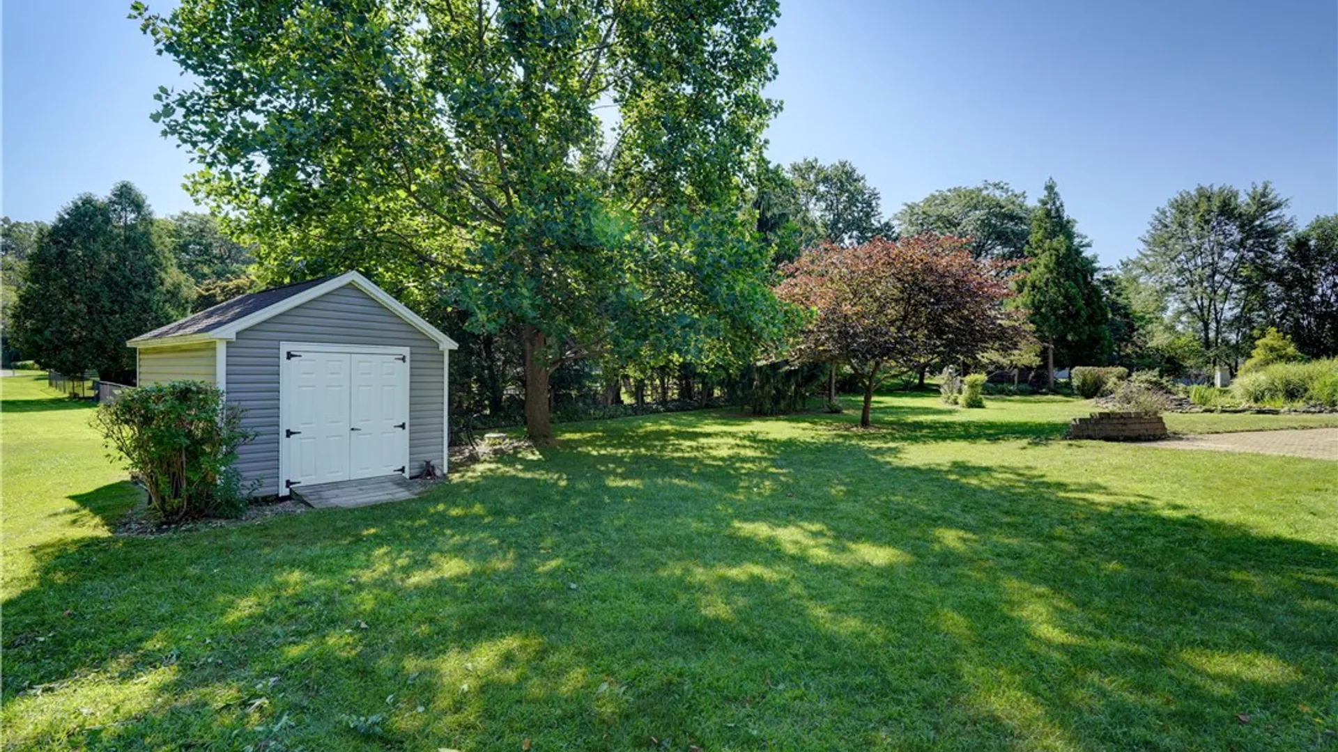 Property at 799 Lauren Court, Webster, NY 14580 32