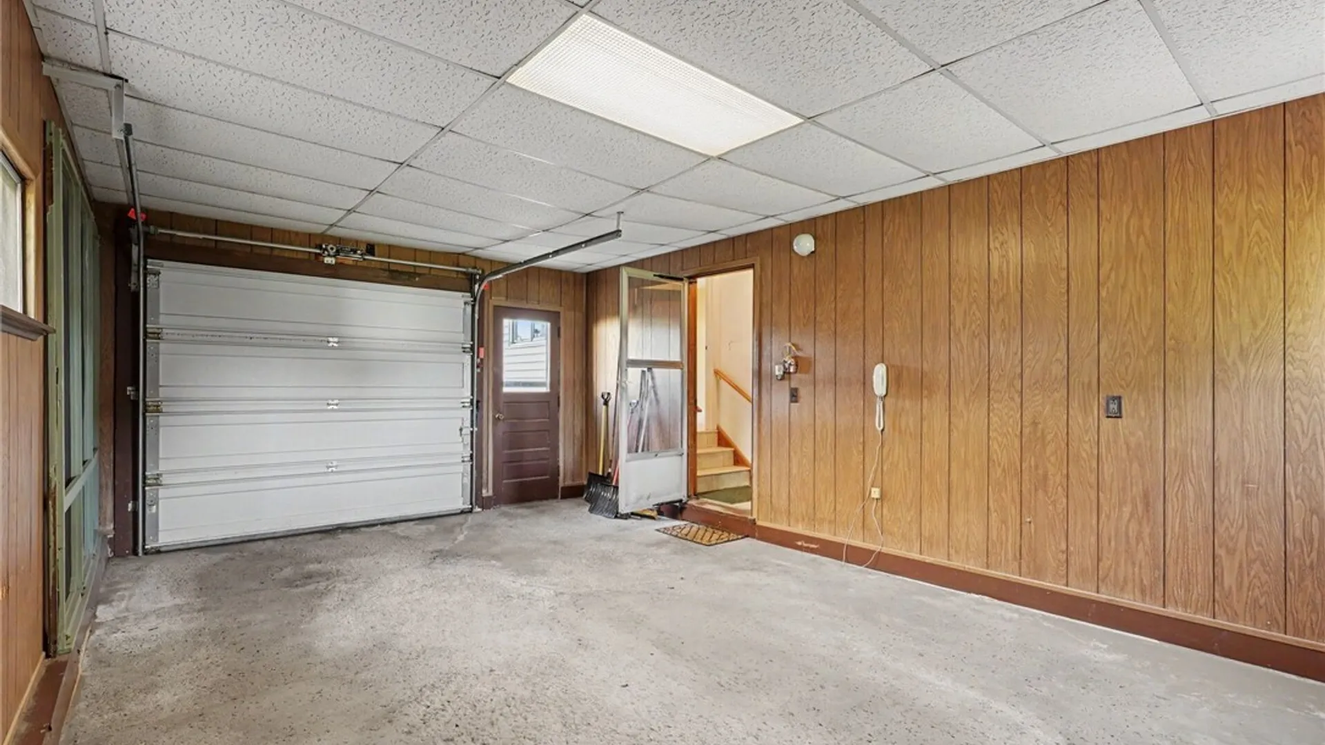 Property at 298 Lydia Lane, Cheektowaga, NY 14225 27