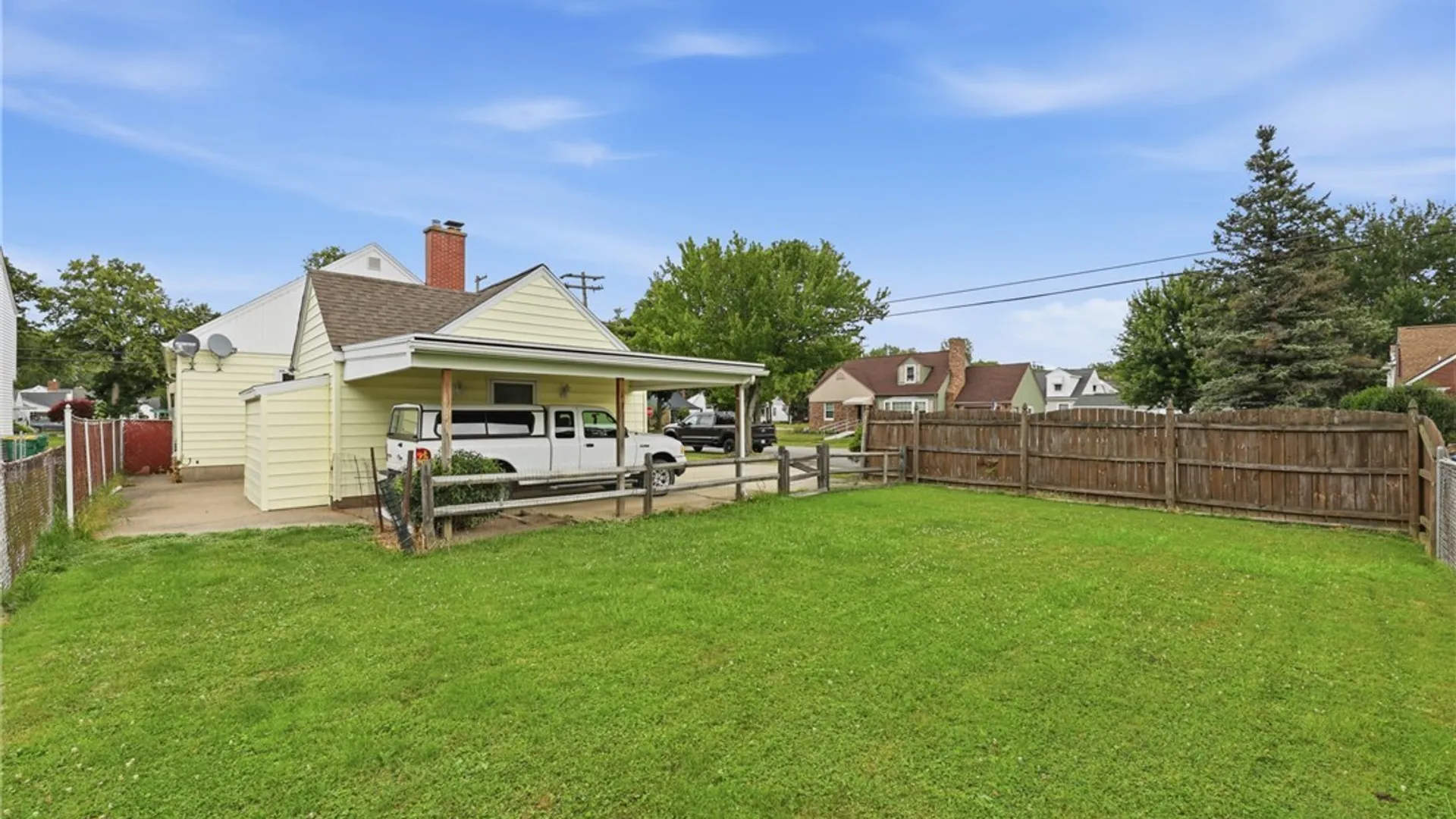 Property at 251 E Prospect Avenue, Hamburg, NY 14075 6