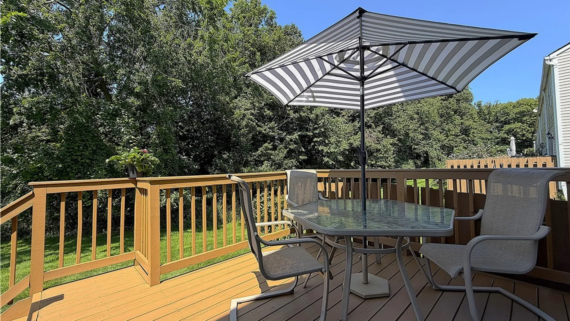 Property at 111 Courtshire Lane, Penfield, NY 14526 30