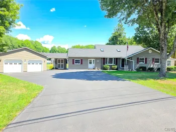 Property at 8520 State Route 13, Vienna, NY 13308