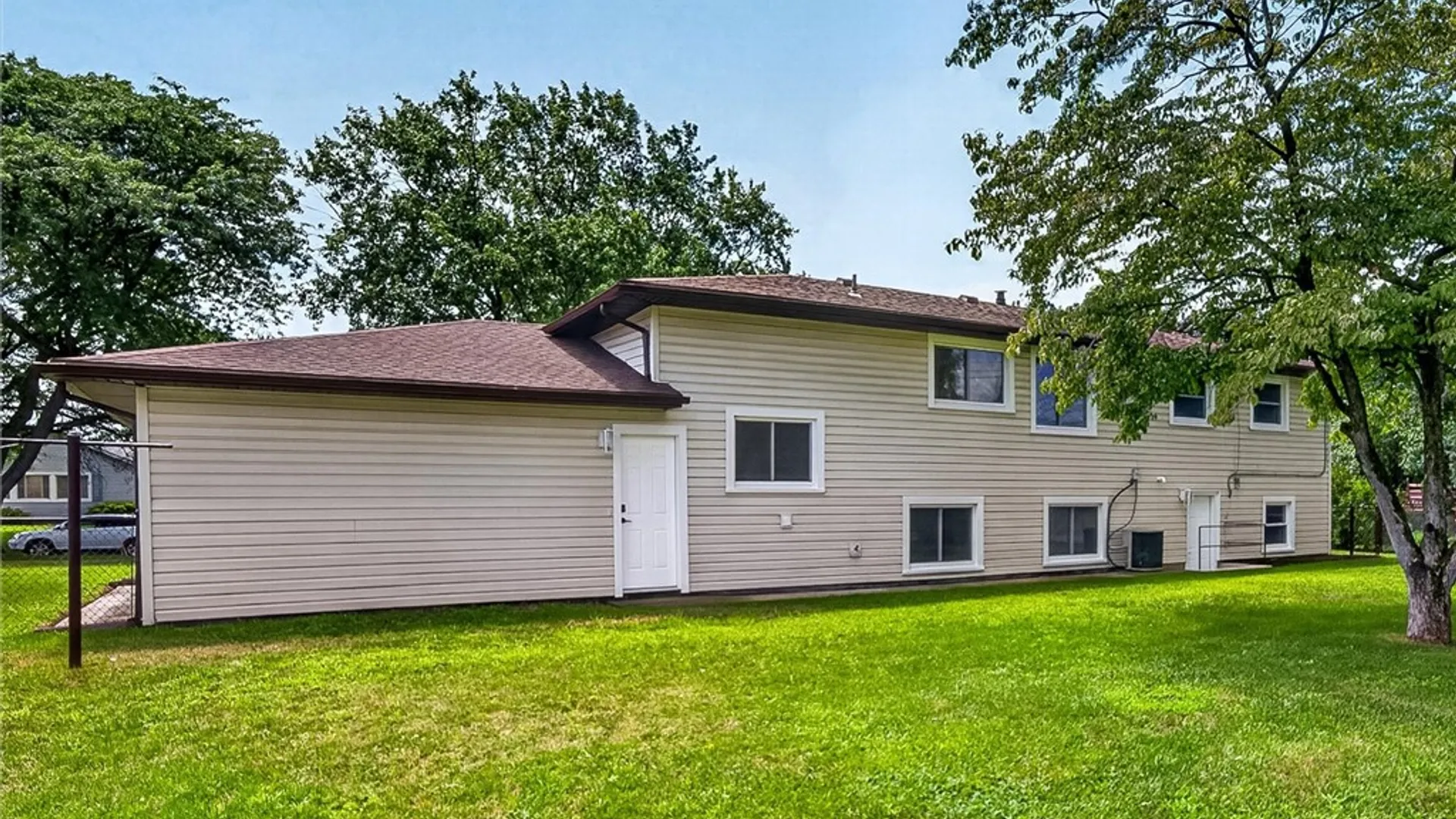 Property at 73 Sandcastle Drive, Irondequoit, NY 14622 31