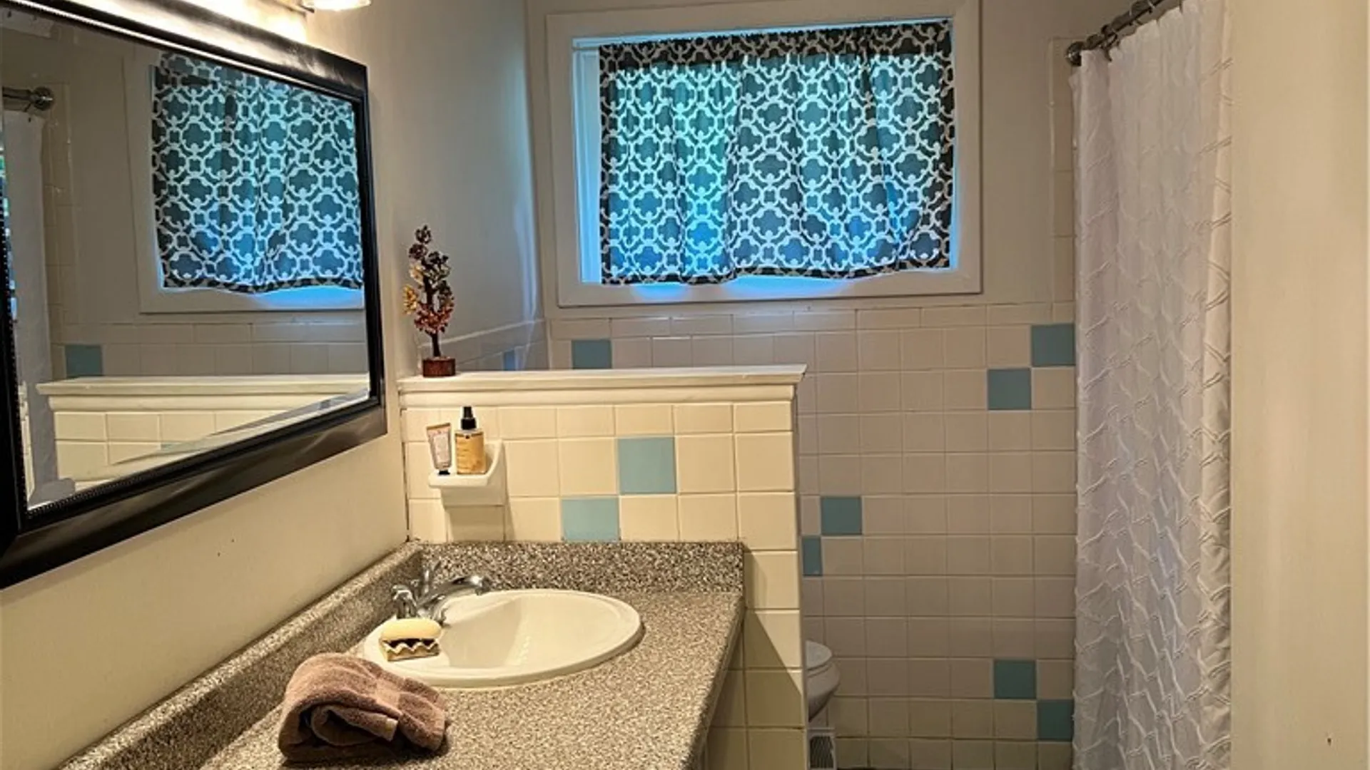 Property at 406 Churchill Lane, Manlius, NY 13066 18