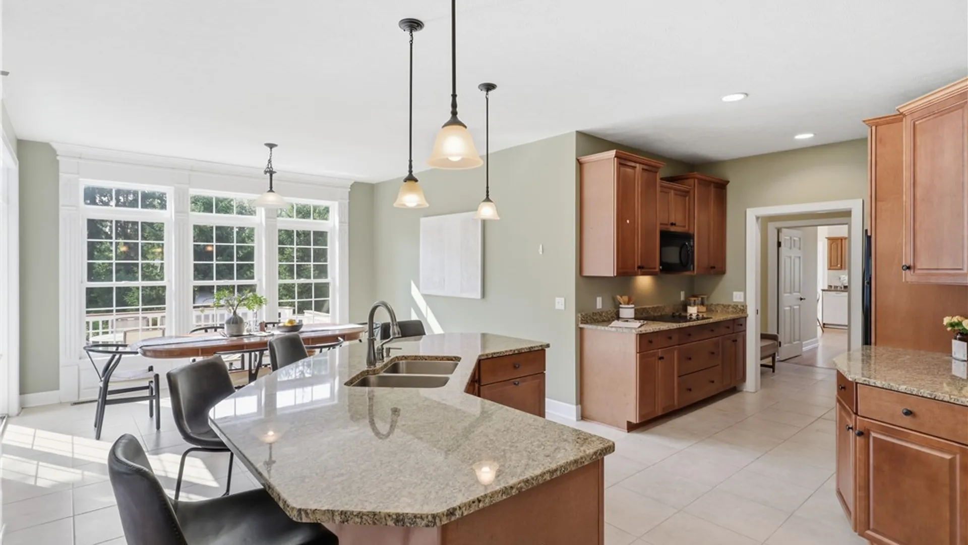 Property at 11 Ashland Oaks Circle, Ogden, NY 14559 13