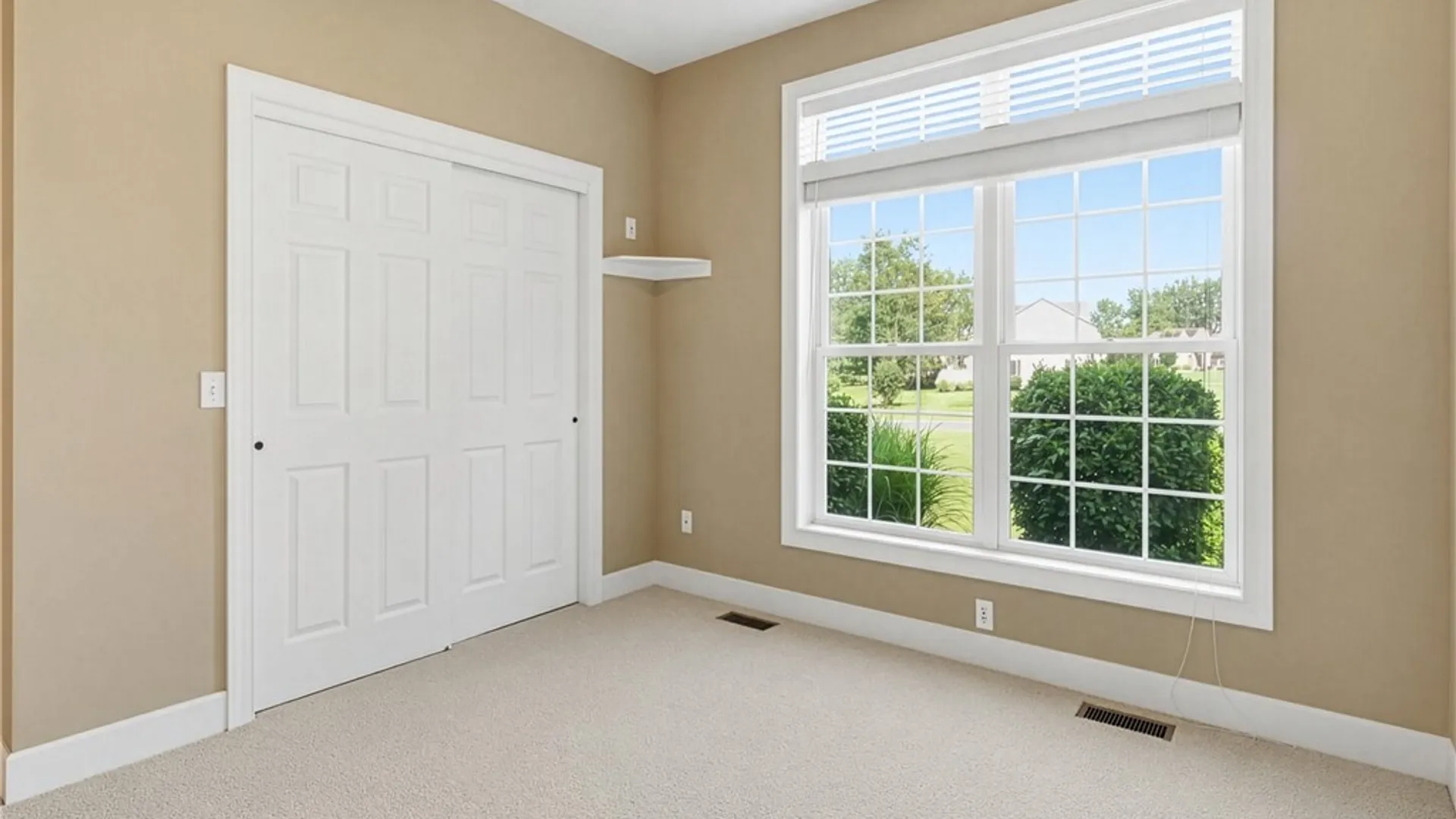Property at 11 Ashland Oaks Circle, Ogden, NY 14559 28