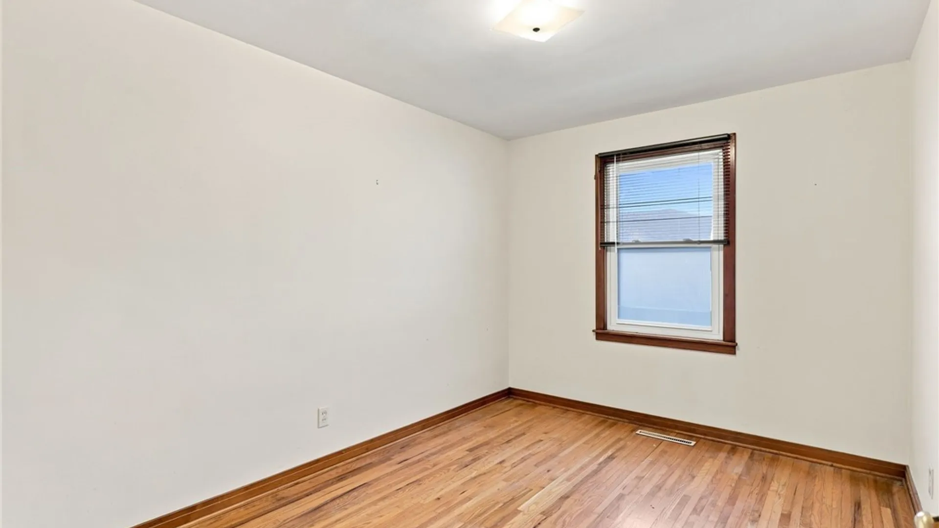 Property at 415 73rd Street, Niagara Falls, NY 14304 18