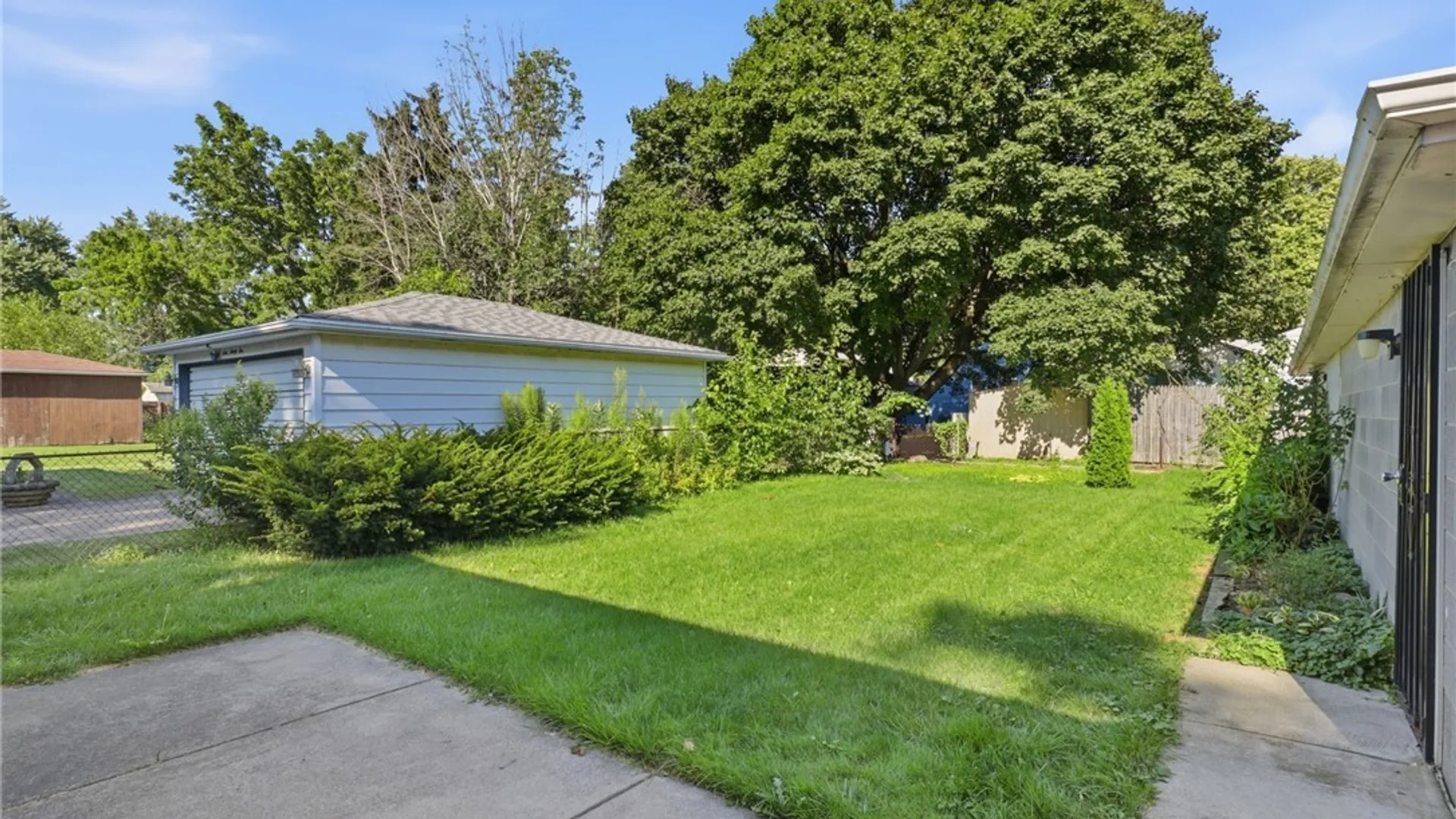 Property at 415 73rd Street, Niagara Falls, NY 14304 22