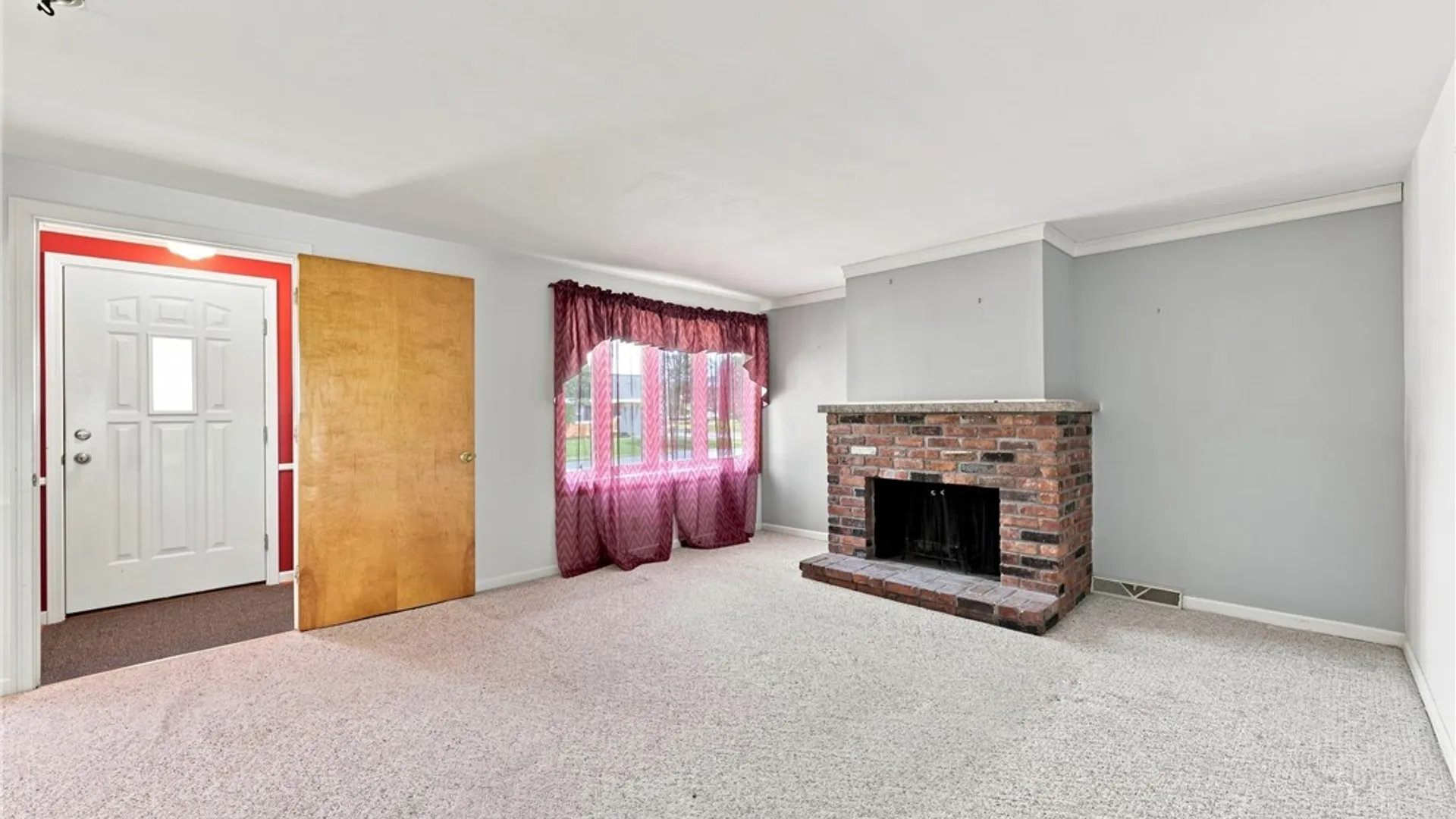 Property at 279 Westfall Drive, Tonawanda, NY 14150 6