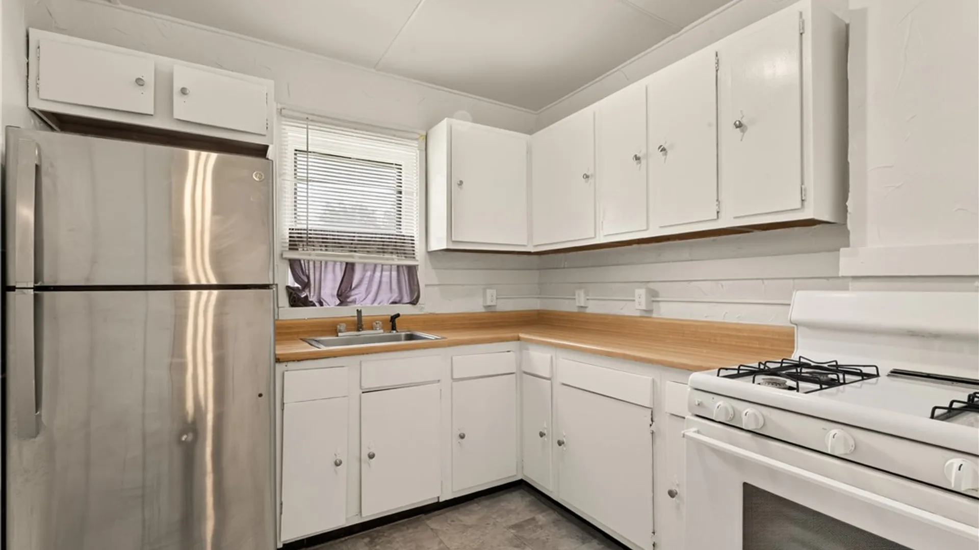 Property at 221-223 Rocket Street, Rochester, NY 14609 7