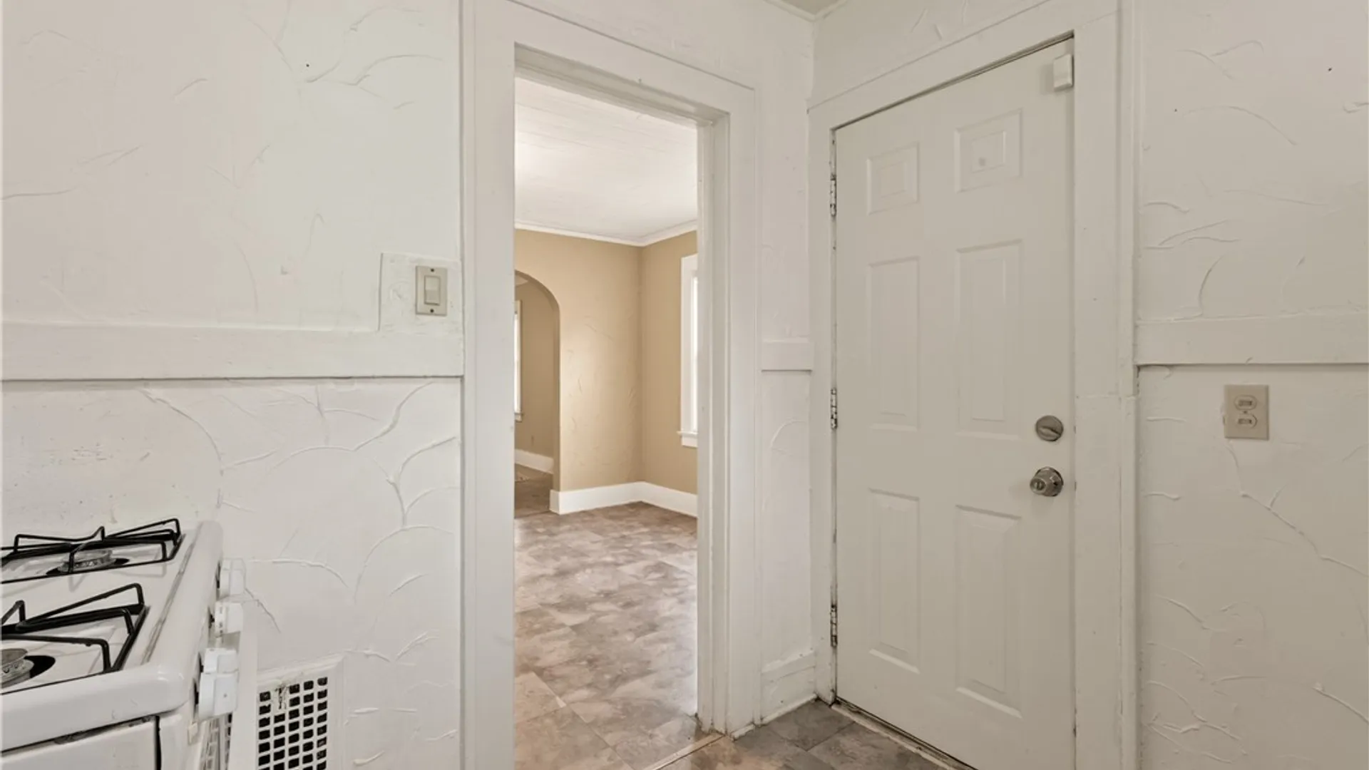 Property at 221-223 Rocket Street, Rochester, NY 14609 9