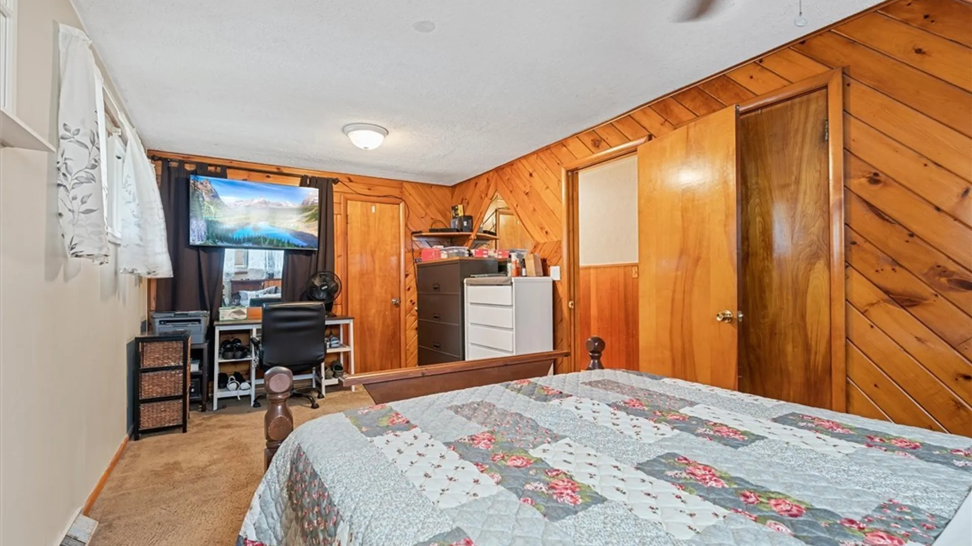 Property at 129 Wadsworth Road, Clay, NY 13212 17