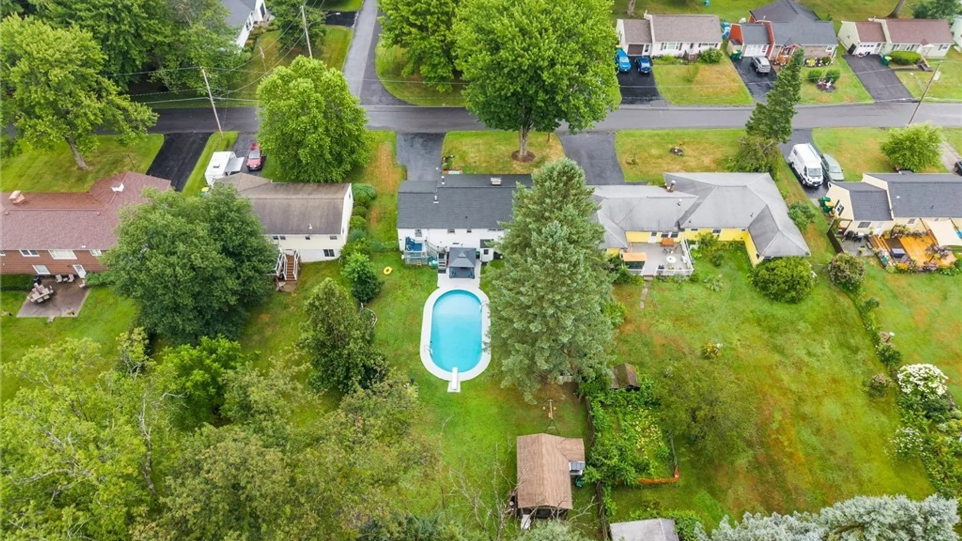 Property at 129 Wadsworth Road, Clay, NY 13212 42
