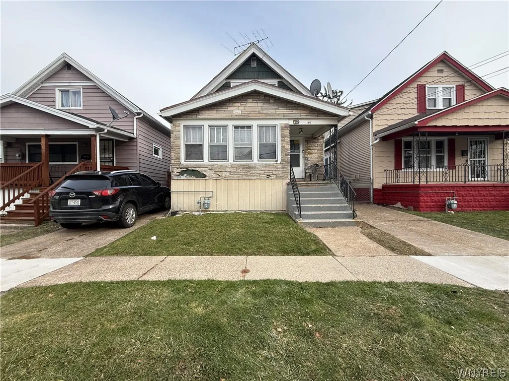 Property at 139 Freund Street, Buffalo, NY 14215