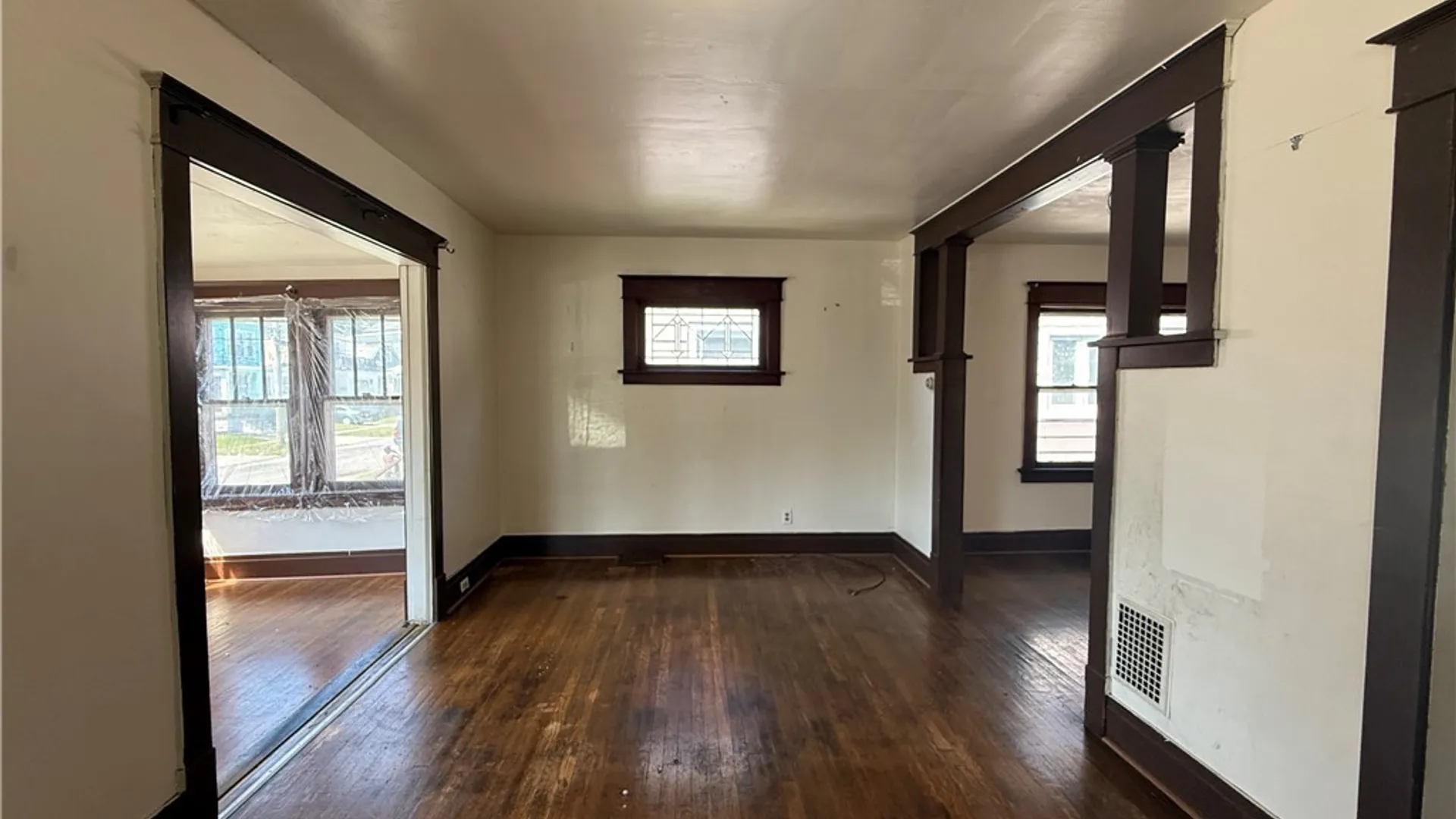 Property at 139 Freund Street, Buffalo, NY 14215 5