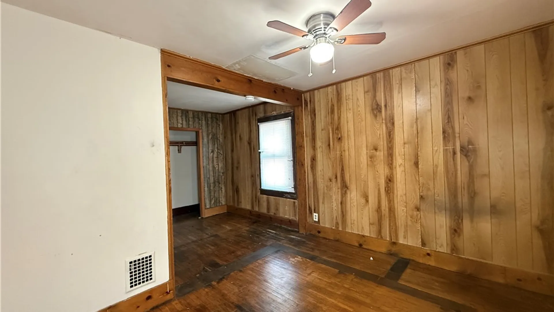 Property at 139 Freund Street, Buffalo, NY 14215 10