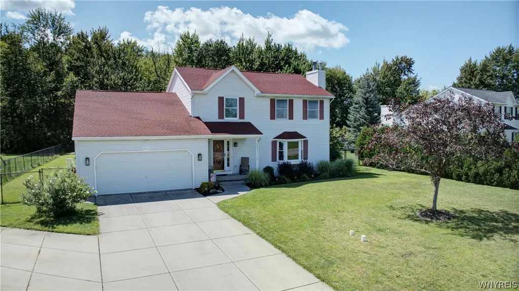 Property at 6510 Emily Lane, Lockport Town, NY 14094