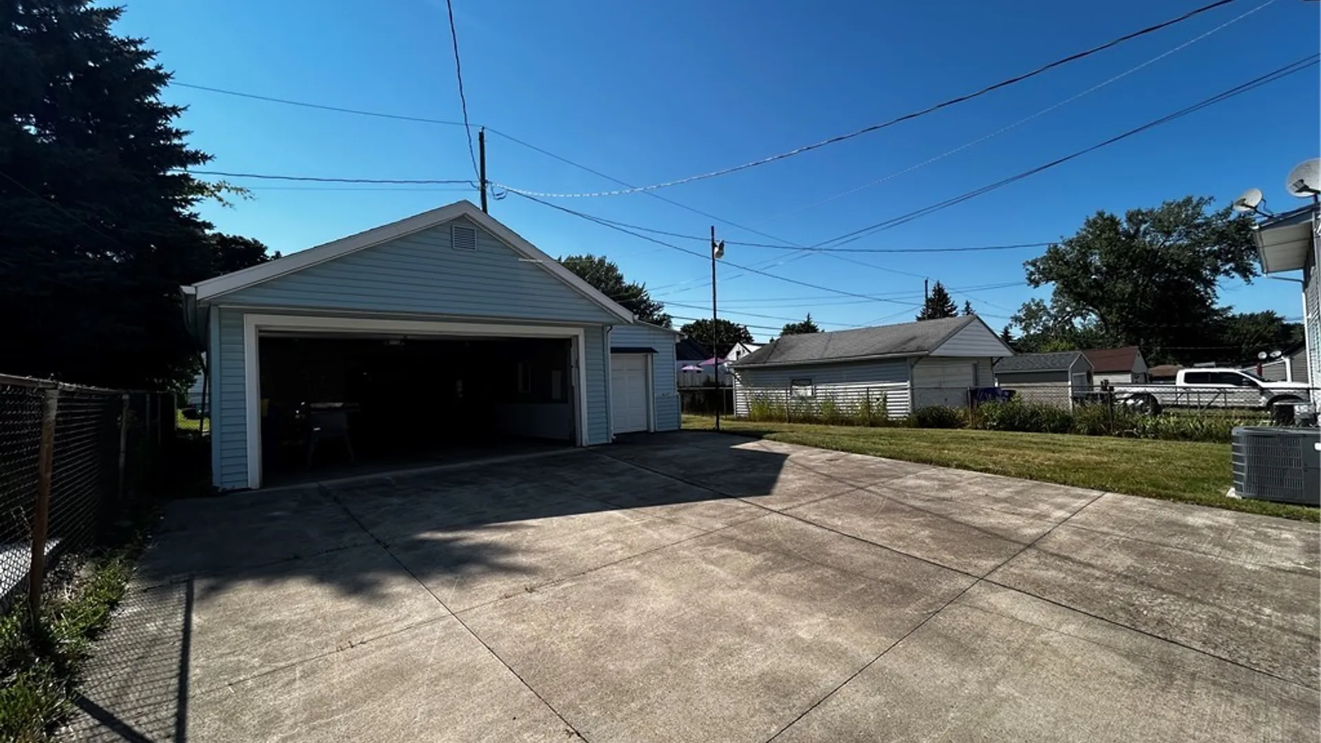 Property at 68 Lyndale Court, West Seneca, NY 14224 15