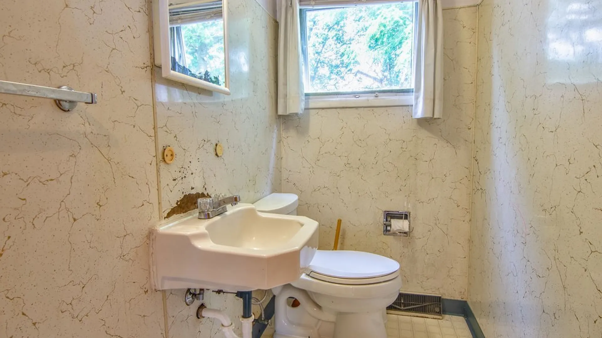 Property at 432 S Edwards Avenue, Syracuse, NY 13206 23