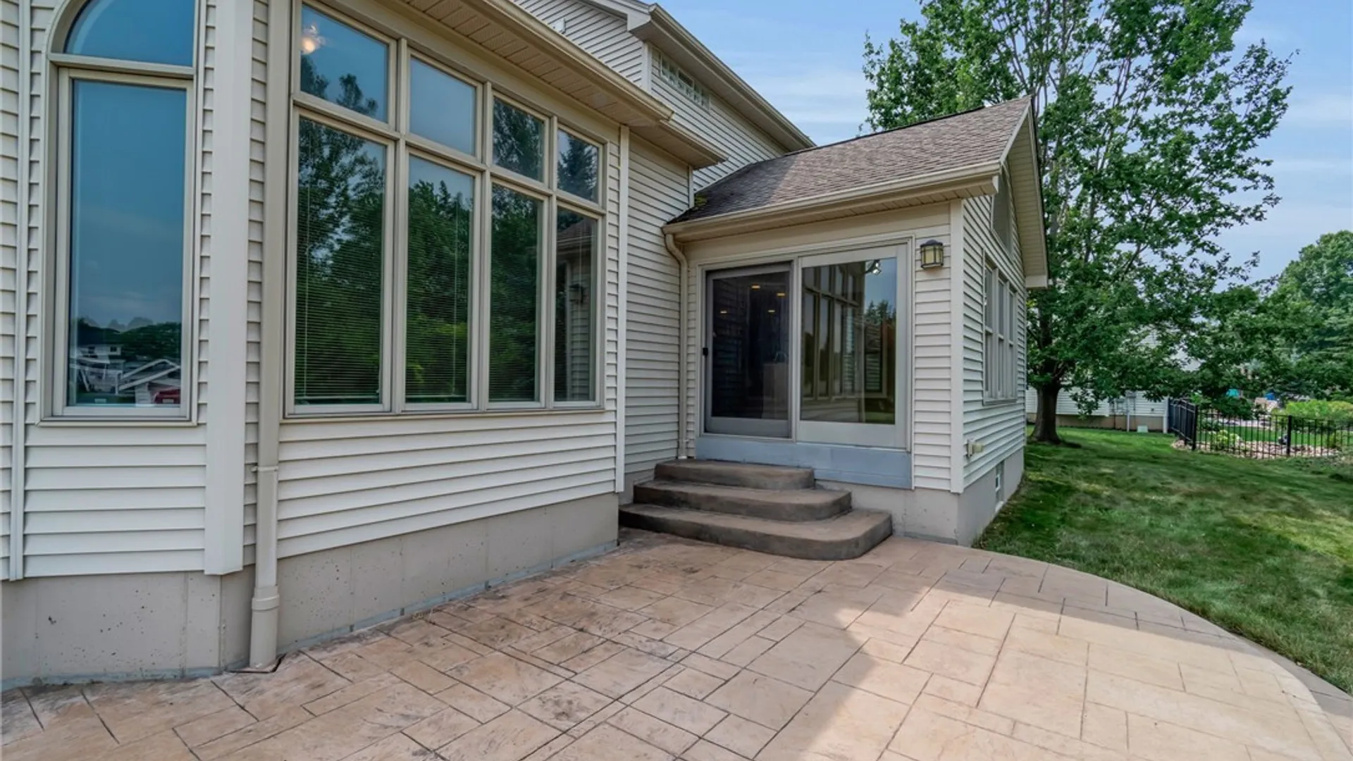 Property at 9668 Carmelo Court, Clarence, NY 14032 37