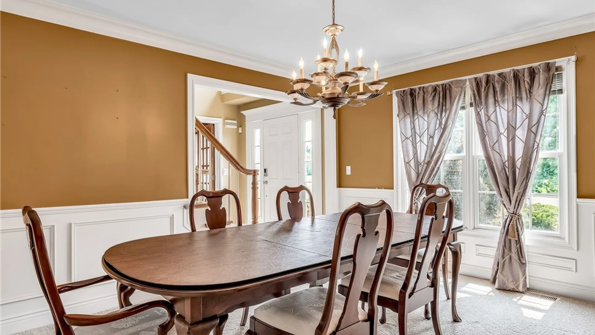 Property at 9668 Carmelo Court, Clarence, NY 14032 9