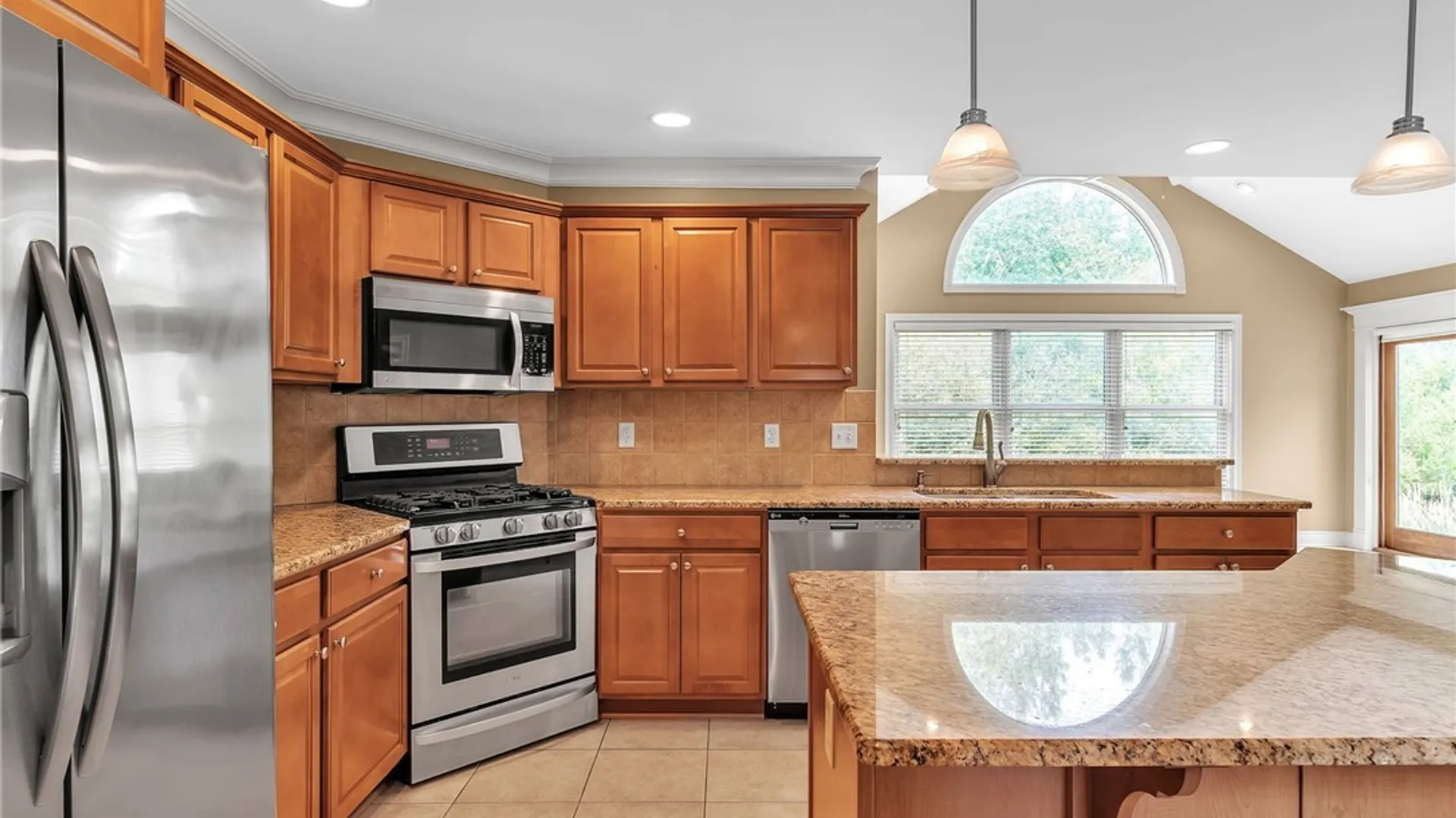 Property at 9668 Carmelo Court, Clarence, NY 14032 18