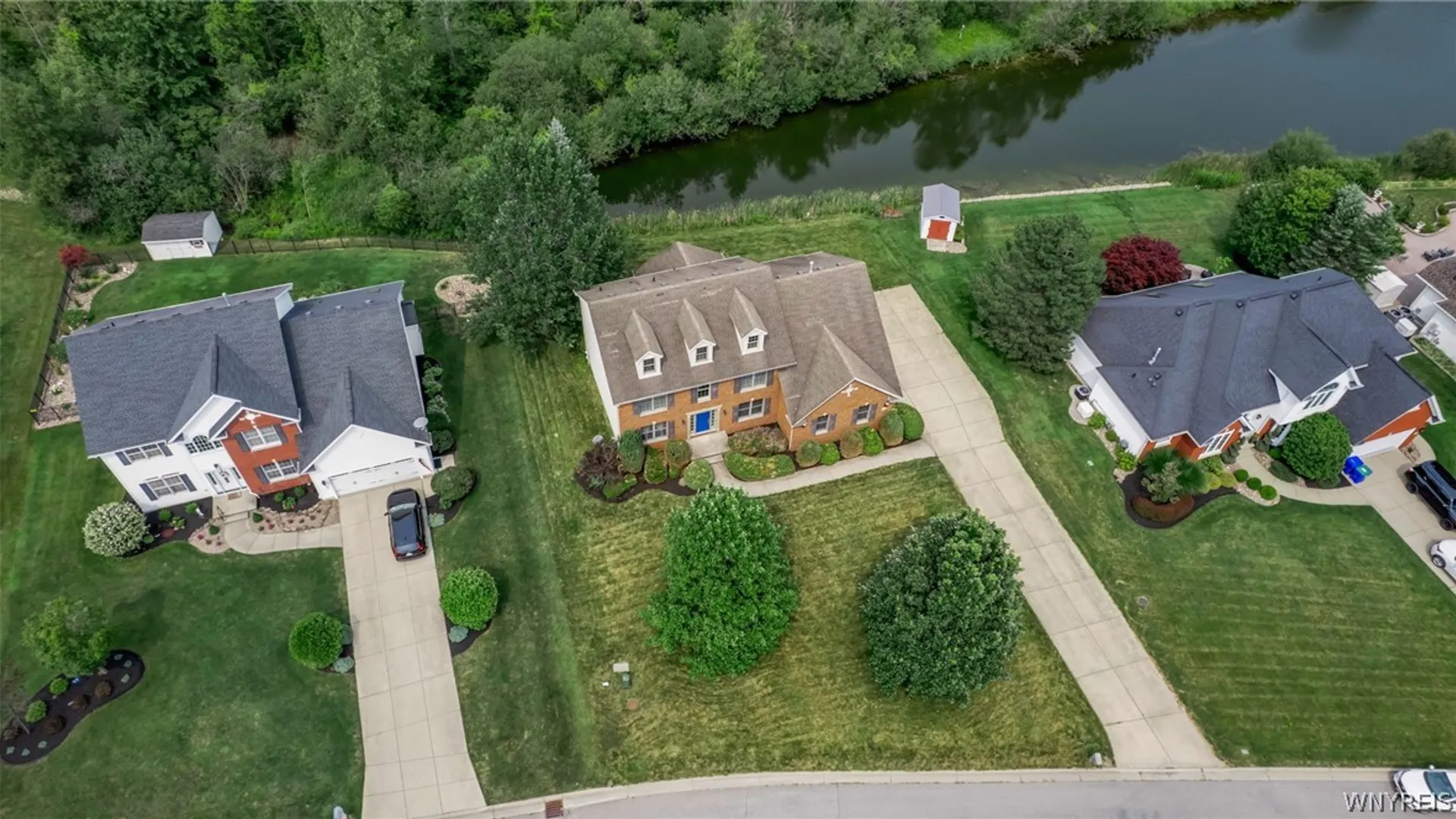 Property at 9668 Carmelo Court, Clarence, NY 14032 41