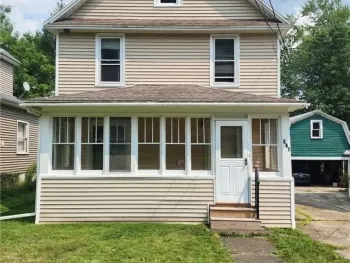 Property at 176 Highland Avenue, Salamanca, NY 14779
